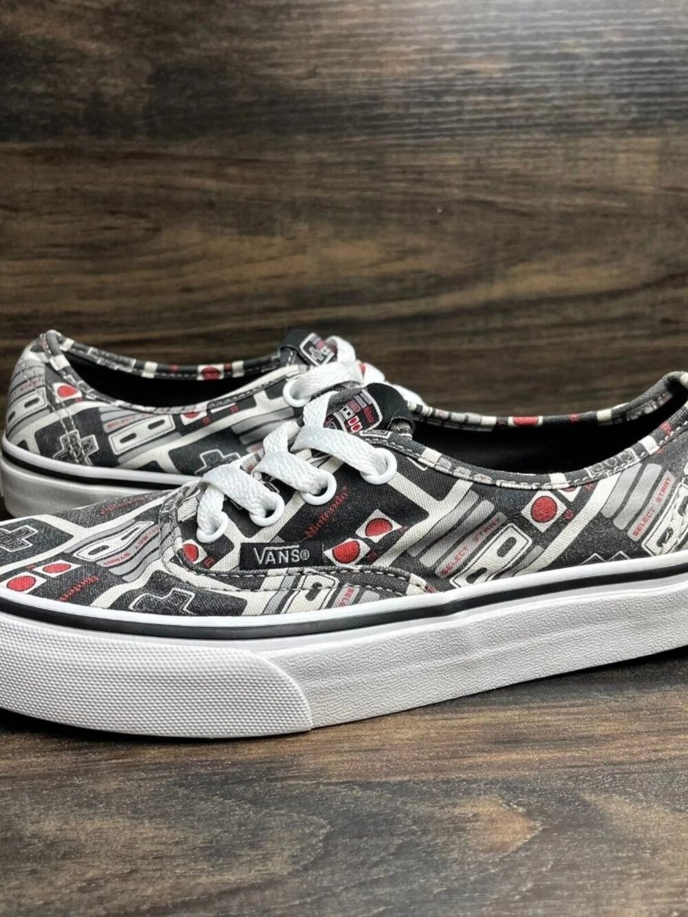 Vans Authentic Nintendo Control Sneakers Womens 5.5